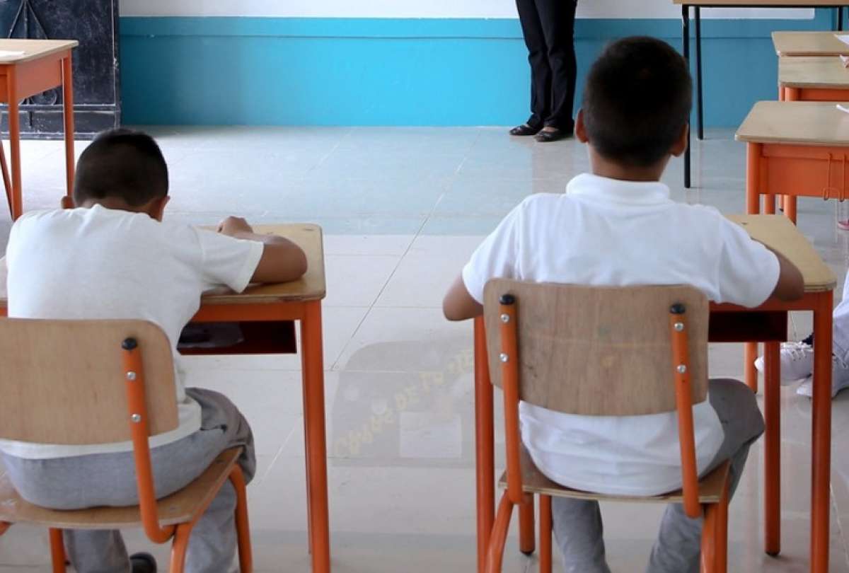 COE Nacional modifica cronograma de retorno presencial a las aulas