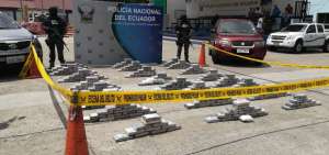 Narcos escond&iacute;an la droga en una cisterna en vivienda de Guayaquil