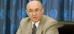 El nuevo embajador, Luis Gallegos, apunta a seguir trabajando en un instrumento legal vinculante que regule la actuaci&oacute;n de las multinacionales en materia de derechos humanos y medioambiente, una iniciativa que lidera Ecuador en la ONU. 