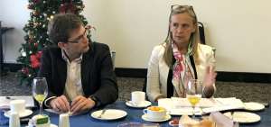 La embajadora de la Uni&oacute;n Europea en Ecuador, Marianne Van Steen, en un desayuno con representantes de los medios de comunicaci&oacute;n.