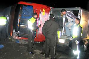 Manejan un veh&iacute;culo en exceso de velocidad es una de las  imprudencias que causa accidentes, v&iacute;ctimas fatales y personas heridas. Fotos: Silvia Osorio |  para El Tel&eacute;grafo