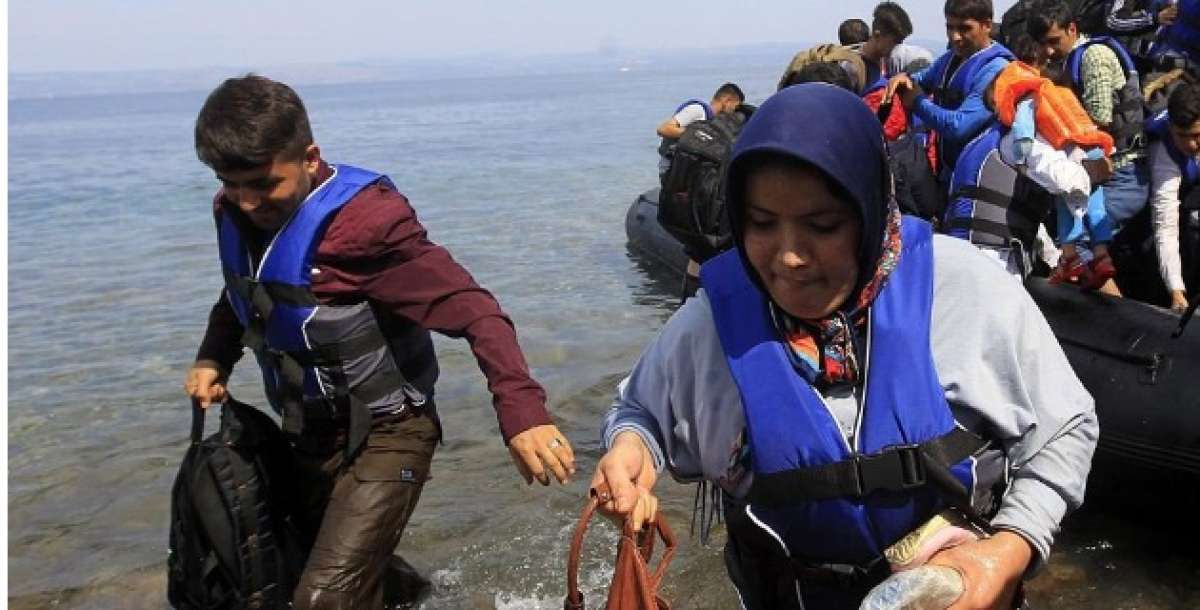 Ministro alem&aacute;n pide a refugiados afganos que "se queden en su pa&iacute;s para reconstruirlo" 
