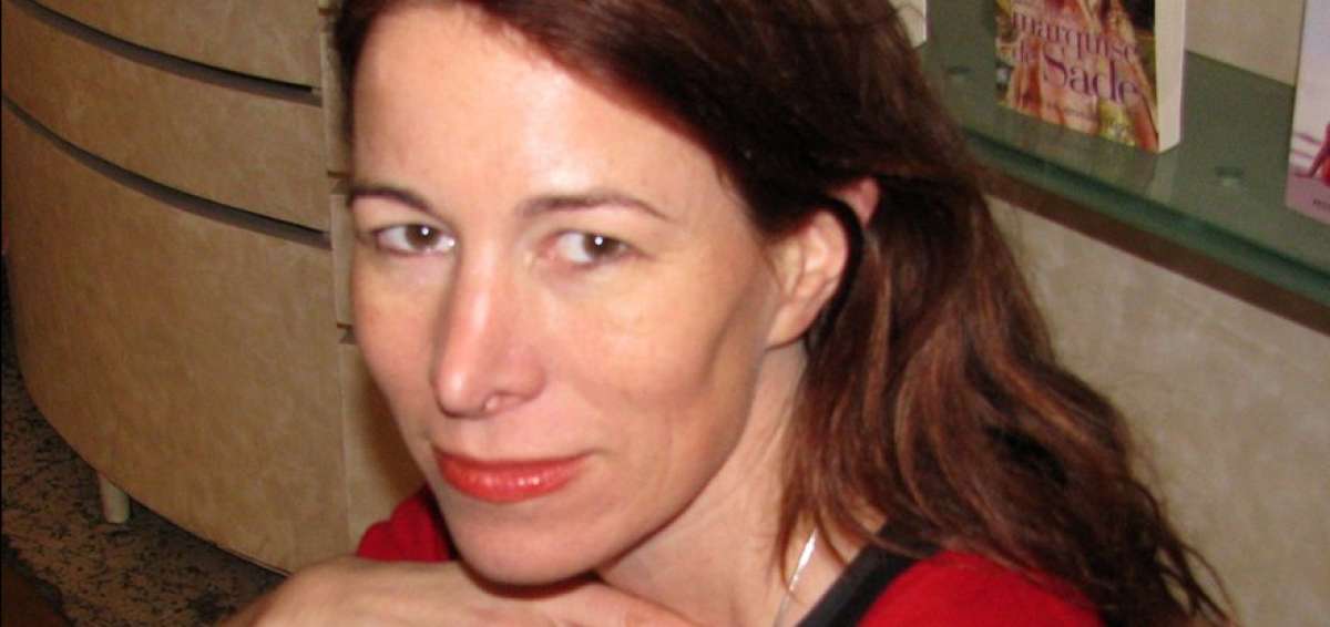 Una fil&oacute;sofa francesa muere ahogada intentando salvar a unos ni&ntilde;os