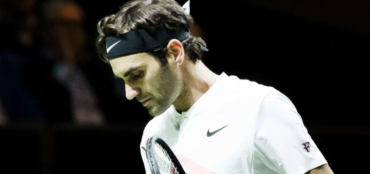 Federer se acerca a un triunfo de regresar al n&uacute;mero 1 mundial