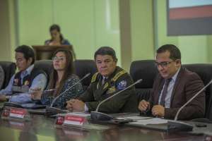 Autoridades del Ministerio del Interior y del ECU911 detallaron el personal que ofrecer&aacute; seguridad en el feriado. Foto: Fernando Sandoval / EL Tel&eacute;grafo