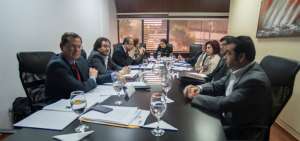 El Frente de Transparencia y Lucha contra la Corrupci&oacute;n realiz&oacute; ayer su primera sesi&oacute;n en las instalaciones del Ministerio de Justicia, en Quito.