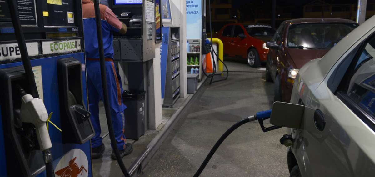 Ecopa&iacute;s es una gasolina mezclada por EP Petroecuador, que contiene un porcentaje de etanol proveniente de la ca&ntilde;a de az&uacute;car, que mejora sus prestaciones y disminuye su impacto ambiental.