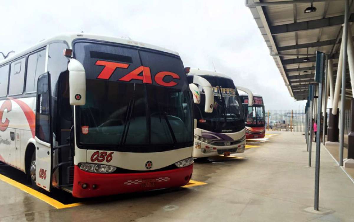 Los buses de las cooperativas provinciales e intercantonales ya no circular&aacute;n por las calles del cant&oacute;n orense. Foto: Fabricio Cruz/El Tel&eacute;grafo