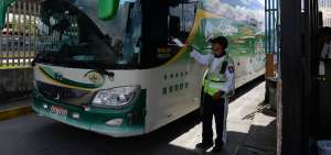 Miembros de la Comisi&oacute;n de Tr&aacute;nsito del Ecuador revisar&aacute;n las unidades que salgan desde las terminales terrestres del pa&iacute;s. 