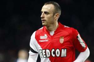 Berbatov ficha por una temporada con el PAOK Sal&oacute;nica