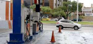 Hasta el mediod&iacute;a de este mi&eacute;rcoles 18 de julio no se hab&iacute;a solucionado en su totalidad la falta de gasolina en Cuenca. Los tanqueros a&uacute;n llegaban desde La Troncal.