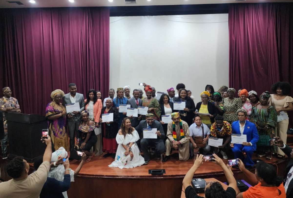 Ecuador rindió homenaje al legado afrodescendiente en foro realizado en Guayaquil