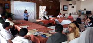 Durante los talleres, los t&eacute;cnicos de Fundaci&oacute;n ACRA y del MAE resolvieron las principales inquietudes de funcionarios de Manab&iacute; y Santo Domingo.