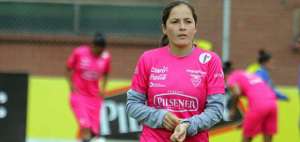 Ar&aacute;uz estuvo al mando de la selecci&oacute;n femenina desde 2013.