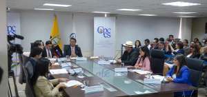 La primera sesi&oacute;n del Consejo de Participaci&oacute;n Ciudadana no dur&oacute; m&aacute;s de 40 minutos; los consejeros no brindaron declaraciones.