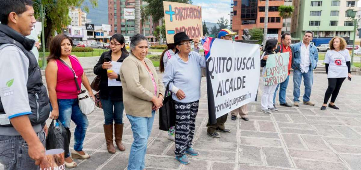 Los habitantes del barrio Bola&ntilde;os anunciaron que continuar&aacute;n manifest&aacute;ndose hasta ser atendidos.