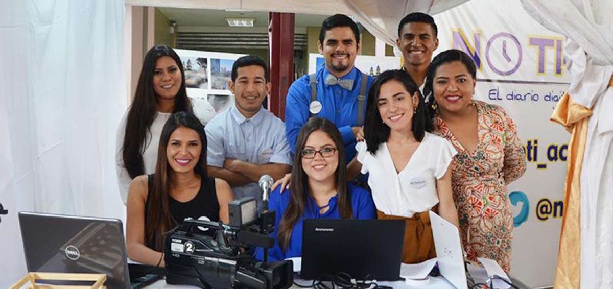 Los estudiantes de s&eacute;ptimo semestre de la carrera de Periodismo fueron los creadores de la plataforma digital de noticias Noti-Activo.