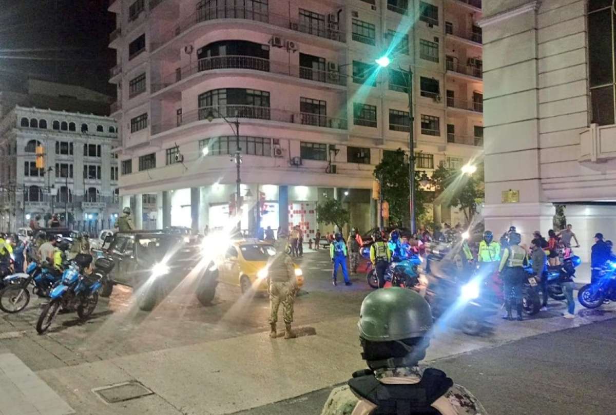 El operativo para el control de motos se ejecutó en el centro de Guayaquil.