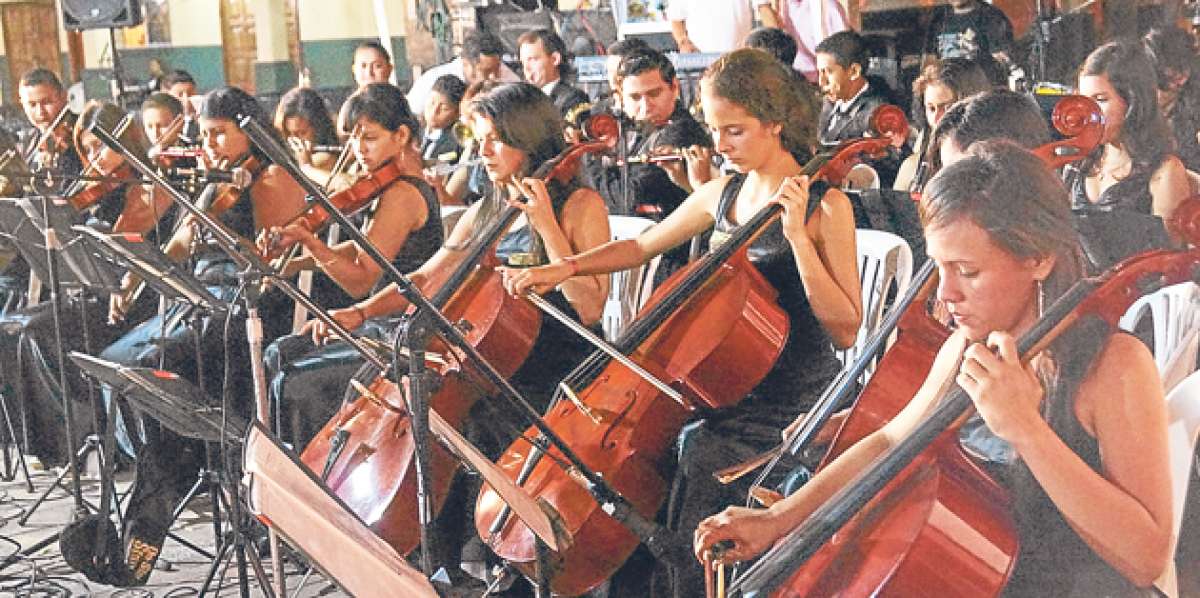 La Orquesta Sinf&oacute;nica Juvenil del Ecuador es una de las instituciones de m&aacute;s prestigio del pa&iacute;s. Foto: http://www.culturaypatrimonio.gob.ec/