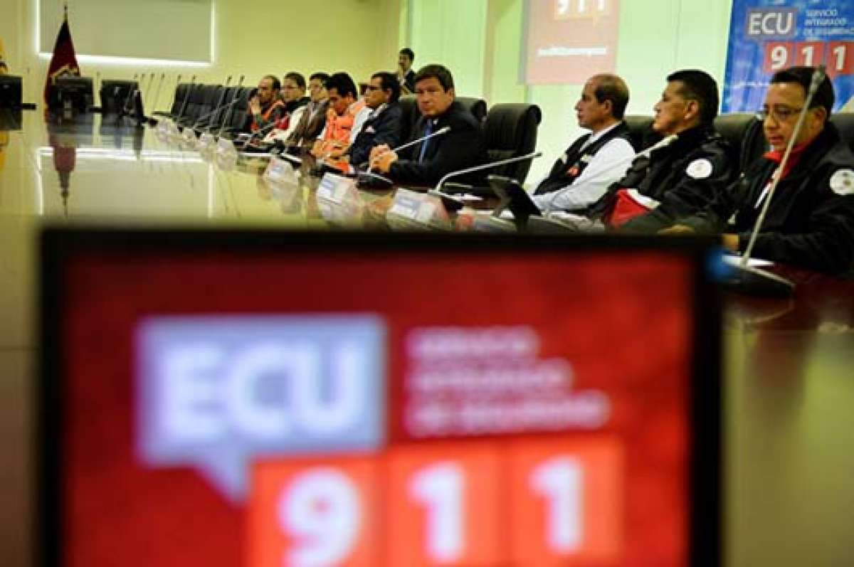 Personal de Seguridad present&oacute; en el ECU-911 su contingente para el feriado de Carnaval 2014. Foto: &Aacute;lvaro P&eacute;rez/El Tel&eacute;grafo