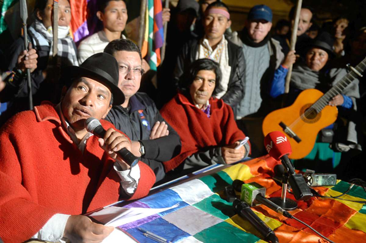 Los sectores de oposici&oacute;n afines a la Conaie marcharon por el centro hist&oacute;rico de Quito. Foto: EL TEL&Eacute;GRAFO