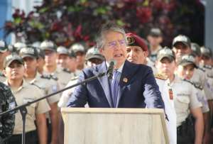 El presidente dio estas declaraciones durante un evento que conmemoró a policías caídos