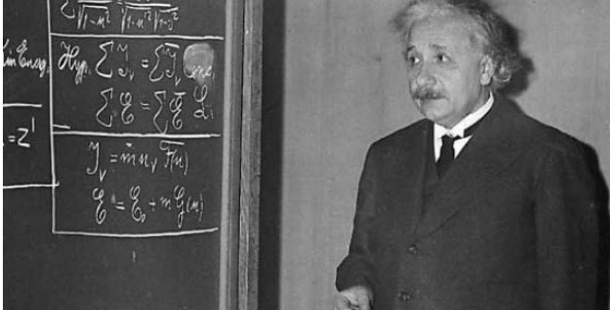 A sus 100 a&ntilde;os, la teor&iacute;a de la relatividad de Einstein sigue vigente