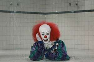Eso, el payaso maldito de los noventa, regresa a las salas de cine