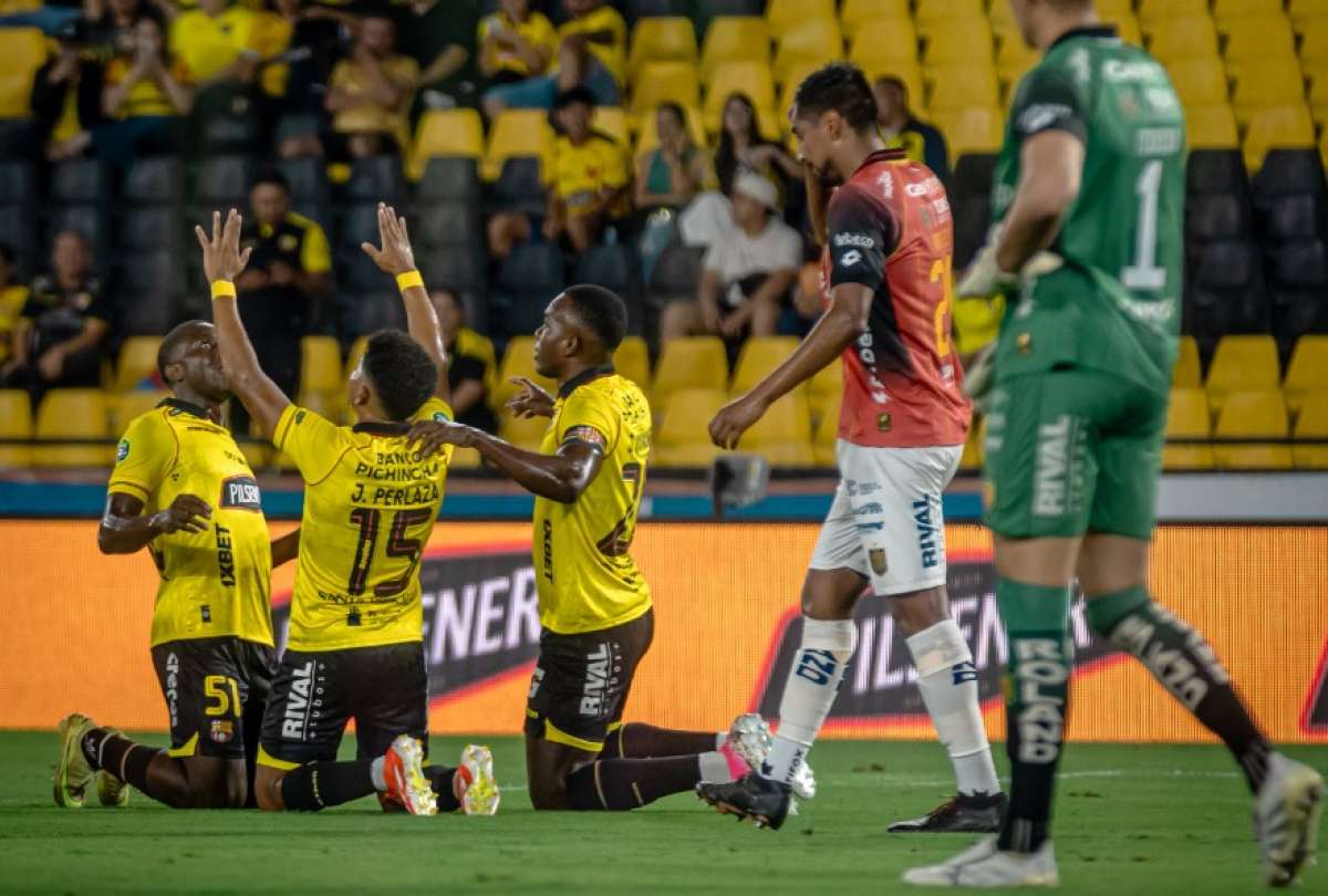 Barcelona derrot&oacute; a Deportivo Cuenca.