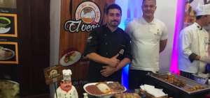 Los expertos culinarios ofrecen un surtido men&uacute; para todos los gustos. 
