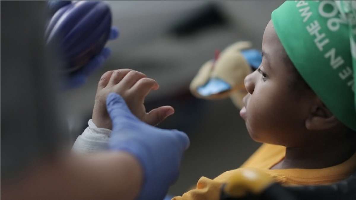 Zion, el m&aacute;s joven en recibir transplante de manos 