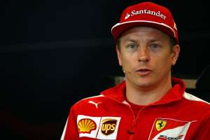 El finland&eacute;s Kimi Raikkonen tambi&eacute;n fue relegado 10 posiciones para el GP de Texas. Foto: AFP