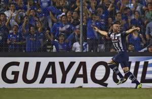 Emelec parte a Brasil para su partido de Copa