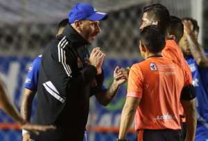 Miguel Rondelli ha tenido una mala campaña con Emelec