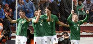 Bolivia derrota 2-0 a Argentina sin Messi por sanci&oacute;n