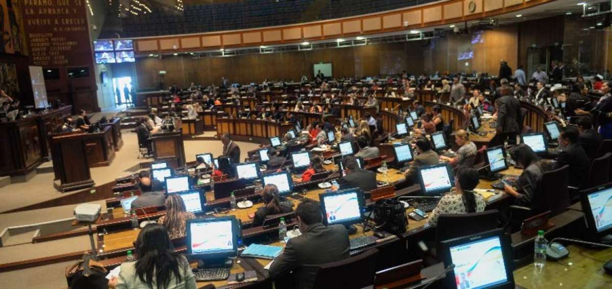 "Detalles de forma" a&uacute;n se analizan en Ley de Protecci&oacute;n del Empleo