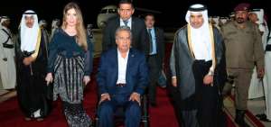 El presidente Len&iacute;n Moreno a su arribo a Catar.