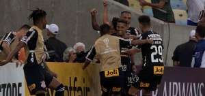 Corinthians ser&aacute; rival de IDV en las semifinales de la Sudamericana