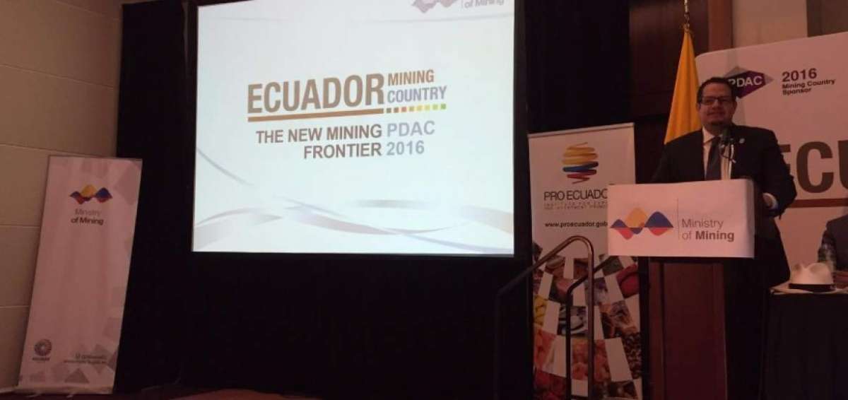 El ministro de Miner&iacute;a, Javier C&oacute;rdova, explic&oacute; que a partir del 1 de abril las autoridades ecuatorianas abrir&aacute;n el catastro minero para permitir nuevas concesiones.