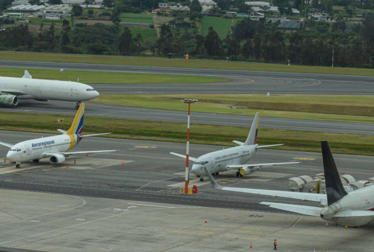 Ecuador registra un aumento récord en vuelos nacionales e internacionales durante 2025.