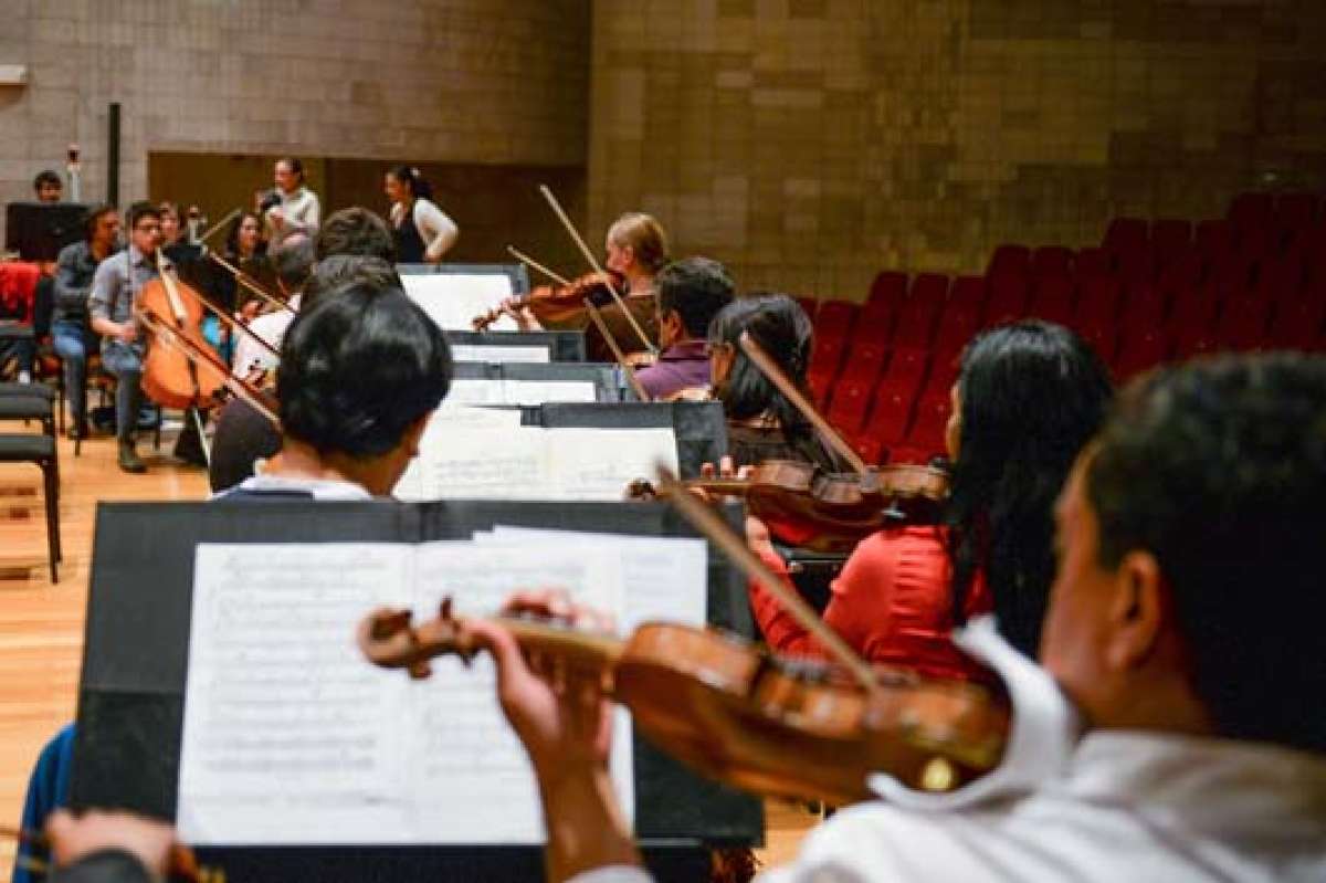 Ayer, en la ma&ntilde;ana, concluyeron los ensayos para la interpretaci&oacute;n de la cantata compuesta por Carl Orff.  Foto: Santiago Aguirre / El Tel&eacute;grafo
