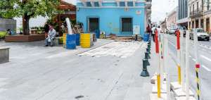 La renovaci&oacute;n de la Plaza Chica fue inaugurada por el alcalde Mauricio Rodas el 23 de julio y fue intervenida luego por los efectos de manifestaciones.