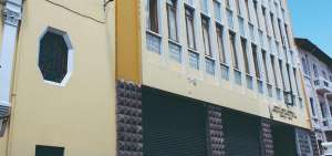 Laboratorio del IESS recibe la acreditaci&oacute;n ISO