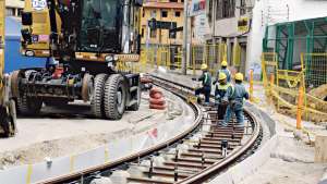 Trece de las 14 m&aacute;quinas ya se encuentran en el patio-taller de Cuenca. El pasado mes de noviembre, la m&aacute;quina 001 realiz&oacute; un primer transporte de pasajeros.