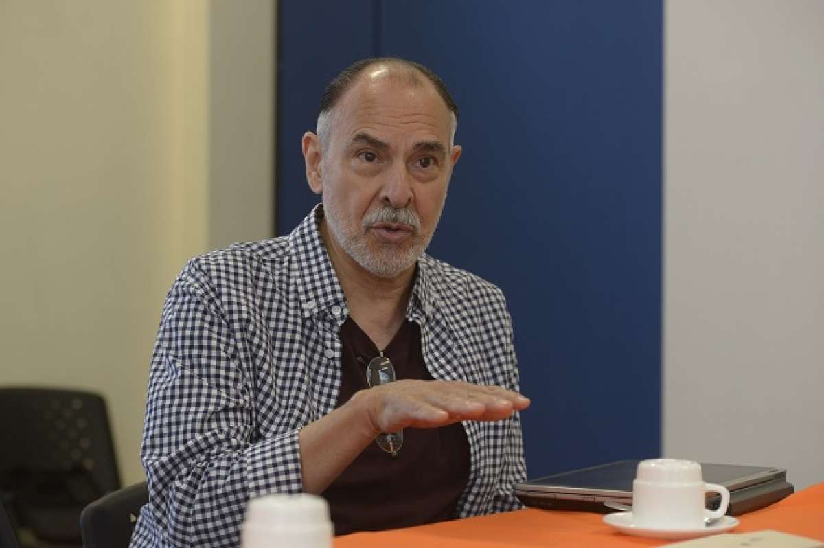  George Y&uacute;dice, Vicerrector de relaciones internacionales  de la UArtes