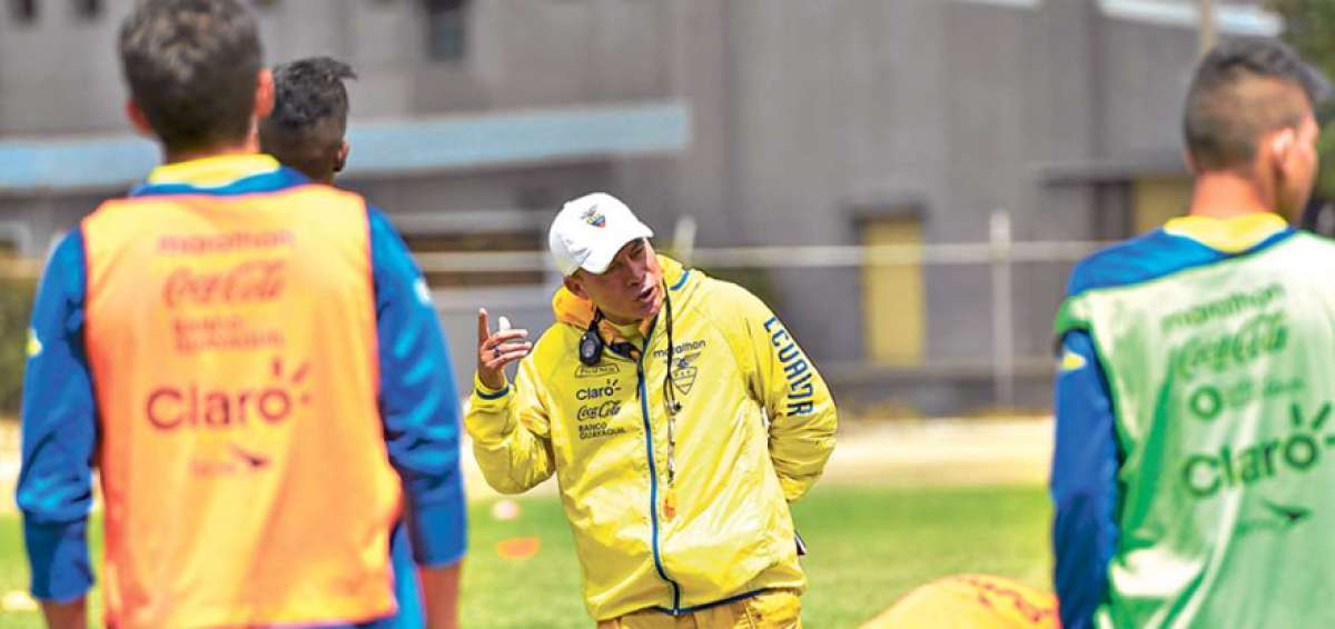 Javier Rodr&iacute;guez, DT de la &ldquo;Tri&rdquo; sub-17, busca al sustituto de Jordan Mor&aacute;n