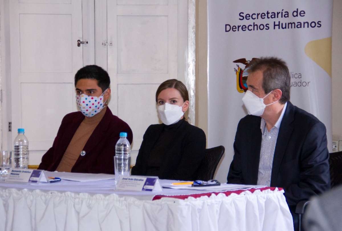 Gobierno impulsa pol&iacute;ticas para erradicar la violencia contra la poblaci&oacute;n LGBTI+