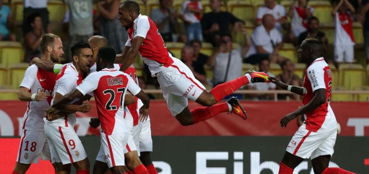 El colombiano Radamel Falcao fue autor de unos de los goles.