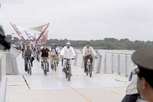 Puente Dur&aacute;n-Santay fue inaugurado (Galer&iacute;a)