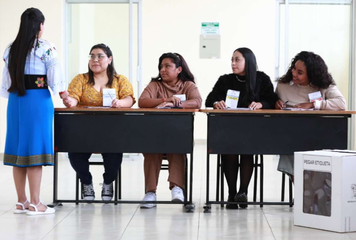 Los miembros de las Juntas Receptoras del Voto en Ecuador tienen plazo m&aacute;ximo para cobrar su compensaci&oacute;n.